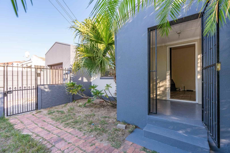 3 Bedroom Property for Sale in Rugby Western Cape